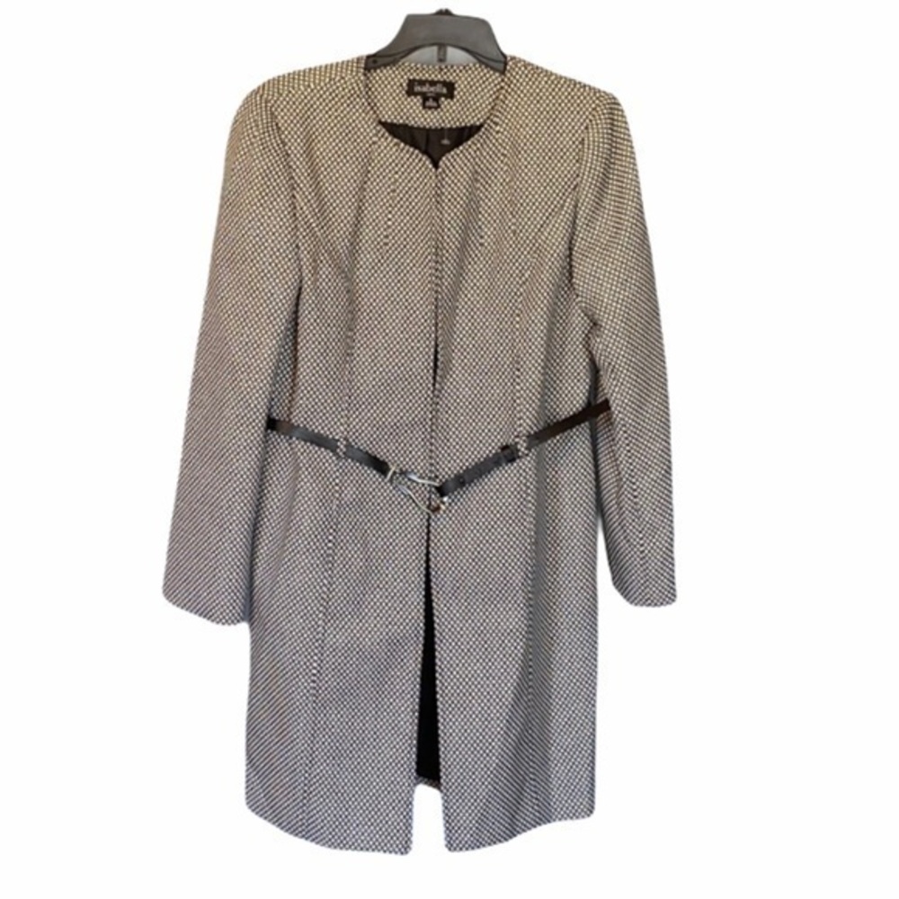 Isabella Suits Coat Long black/white, size 8, NWOT